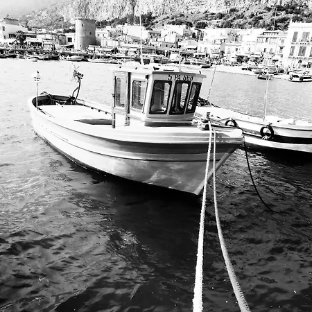 Dom wakacyjny Terrazza 3f Mondello *