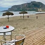 Дом отдыха Terrazza 3f Mondello